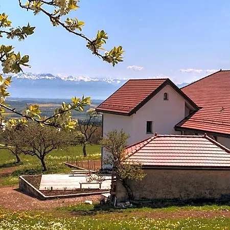 La Ferme De - With A View بيت ضيافة 4*