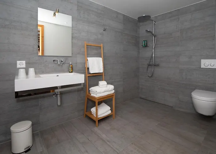 Pensionat La Ferme De - With A View