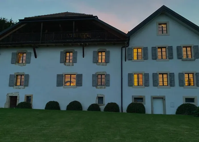 ゲストハウス La Ferme De - With A View