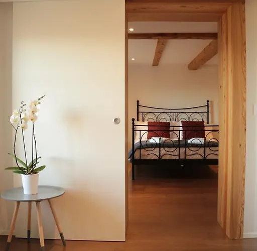 La Ferme De - With A View ゲストハウス 4*