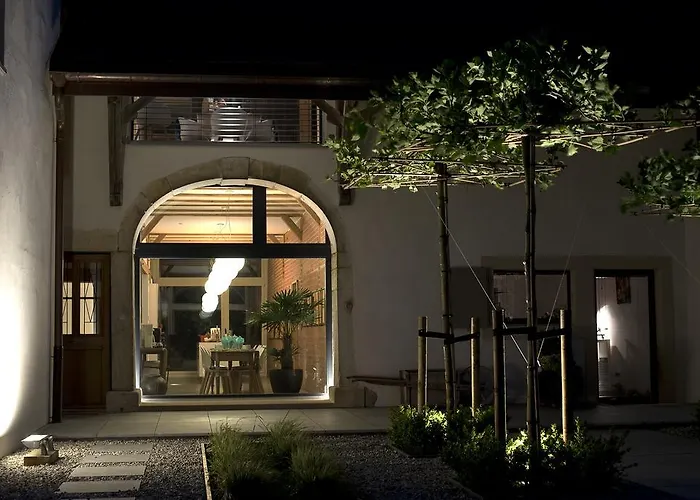 ゲストハウス La Ferme De - With A View