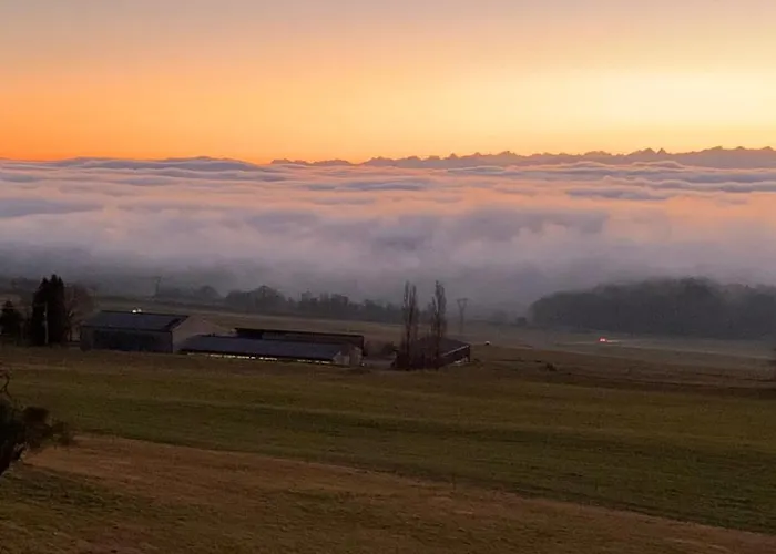 ゲストハウス La Ferme De - With A View 4*