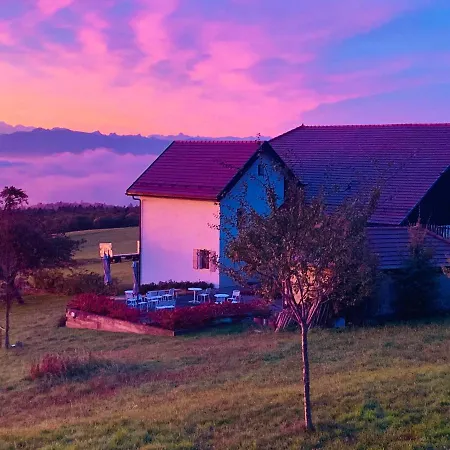 La Ferme De - With A View Maison d'hôtes La Praz
