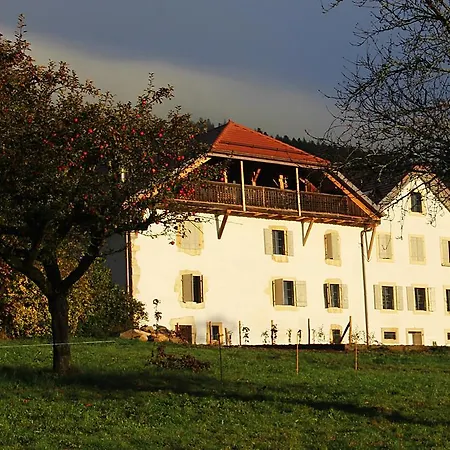 Bed & Breakfast La Ferme De 4*