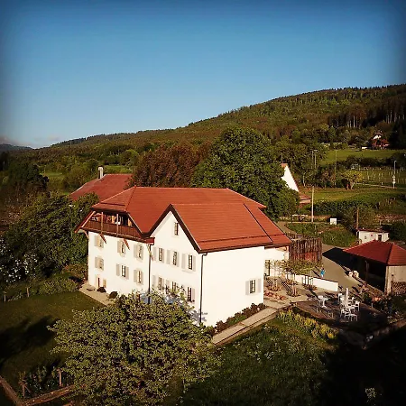 La Ferme De Bed & Breakfast