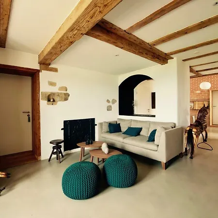 La Ferme De Bed & Breakfast 4*